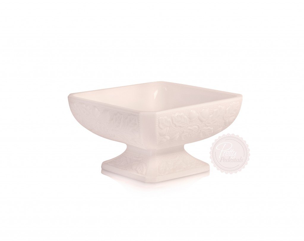 Pink Cake Stand Hire Pretty Pedestals