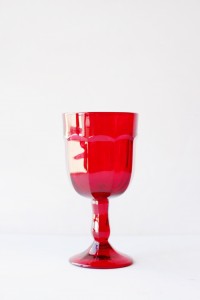 red glassware hire