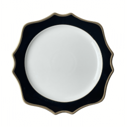 ornate black and gold charger plate hire
