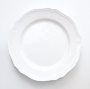 white dinner plate hire