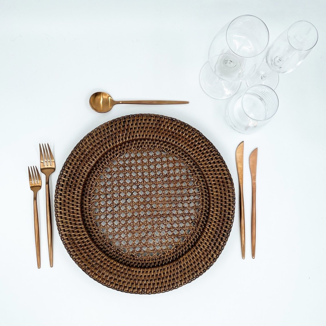 Brown Rattan Charger Package