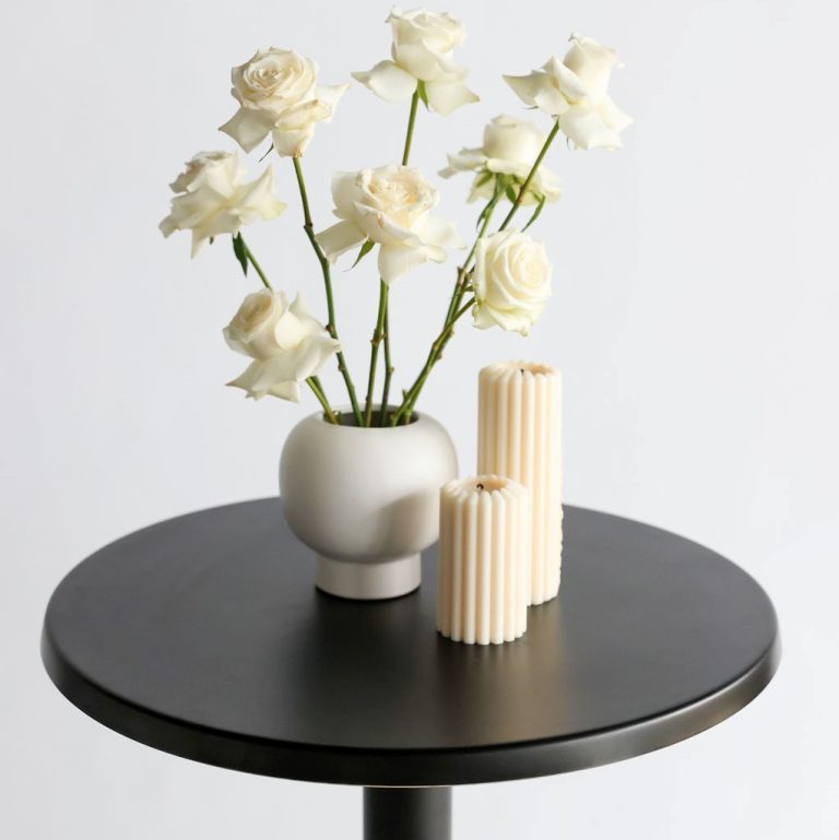 White Vase Hire Sydney The Pretty Table Table Decor Hire