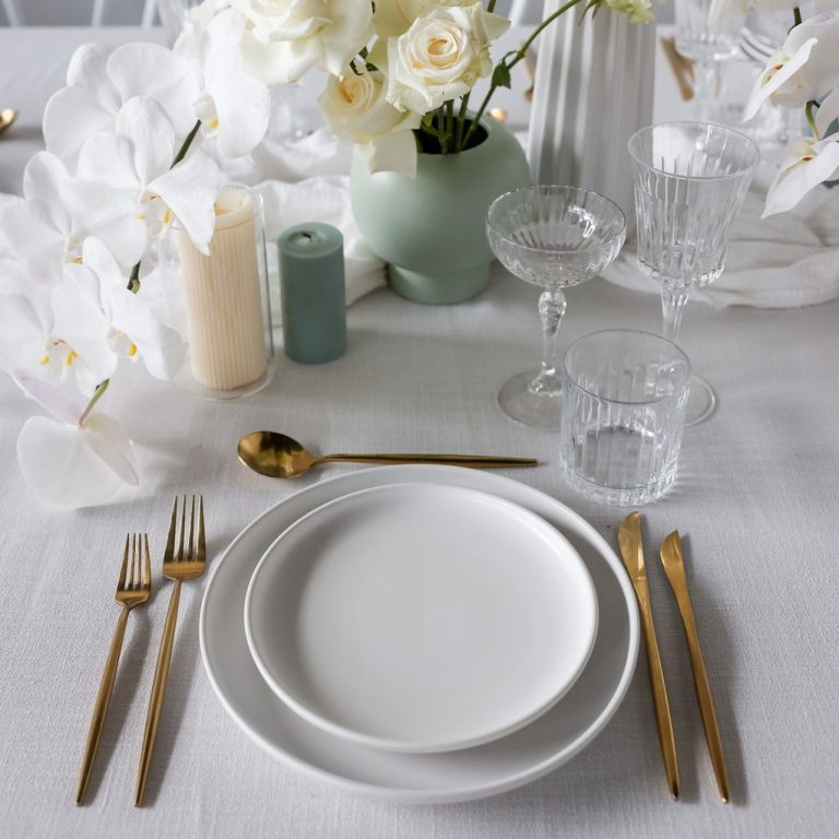 White Dinnerware Hire The Pretty Table Event Hire