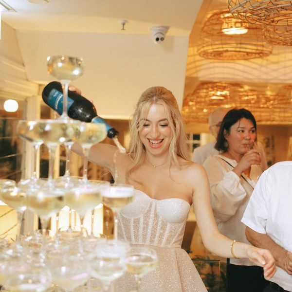 champagne tower